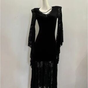 Chic Black Lace Long Sleeve Dress